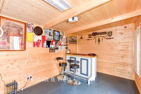 Workshop/Outbuildings Images