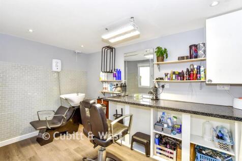 Workshop/Outbuildings