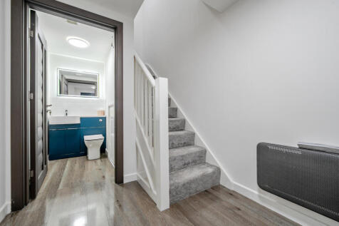 1373516-14-6901ec...