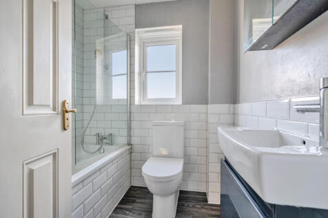 1383224-15-692588...