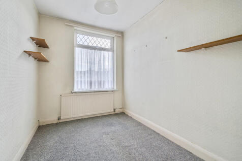 1385642-16-692709...