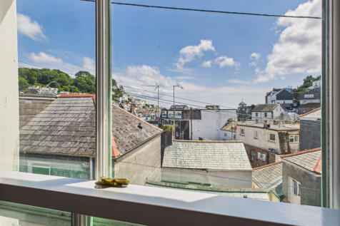 CAM05627G0-PR0008-STILL013