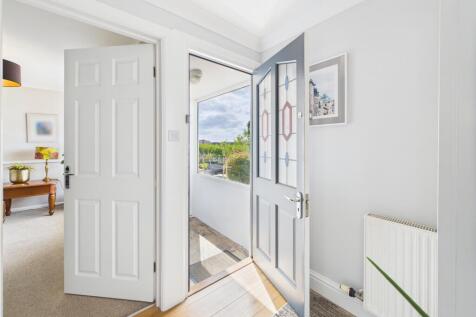 CAM05627G0-PR0010-STILL013