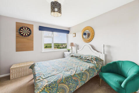 CAM05627G0-PR0010-STILL001