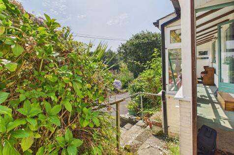 CAM05627G0-PR0012-STILL028