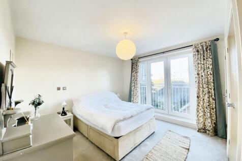 Bedroom with Juliette balcony