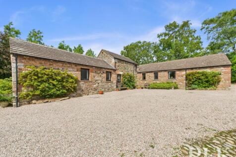 Bridle Cottage and Stirrup Cottage