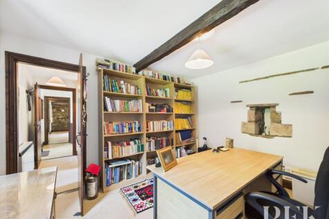 Stirrup Cottage Office/Bedroom 2