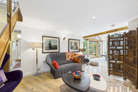 Living / Kitchen / Dining