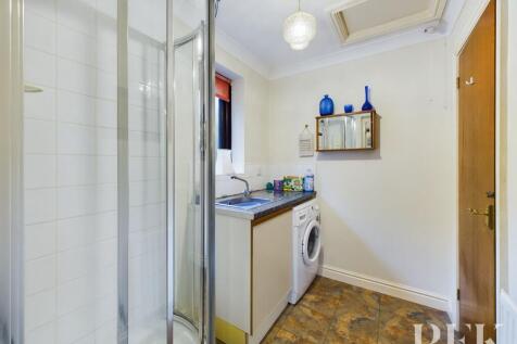 Utility / Shower Room