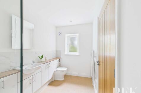 En Suite Shower Room