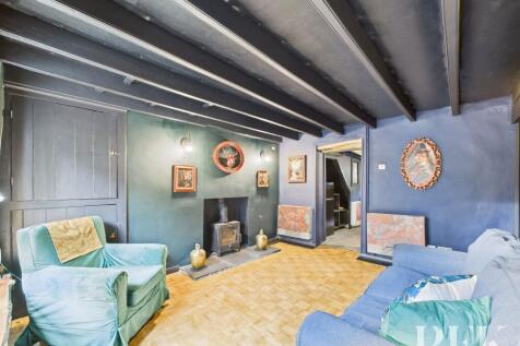 2 Midtown - Living Room