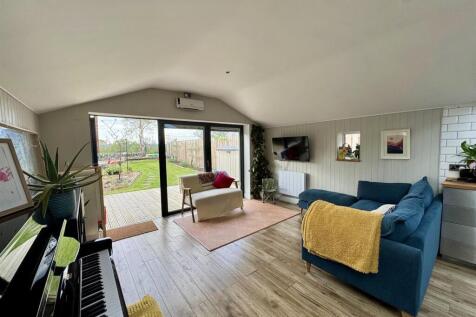 Open Plan Kitchen/Lounge Diner