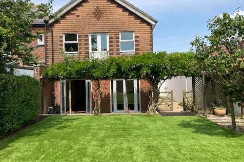 4 bedroom House for rent