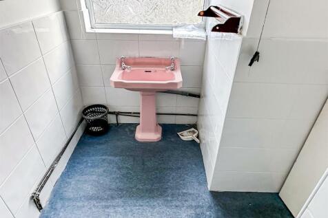 First Floor Shower Room