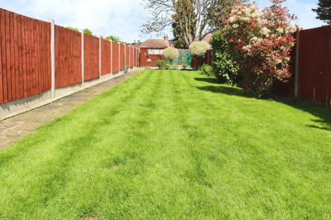 Aldborough Road