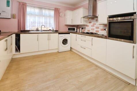 Aldborough Road