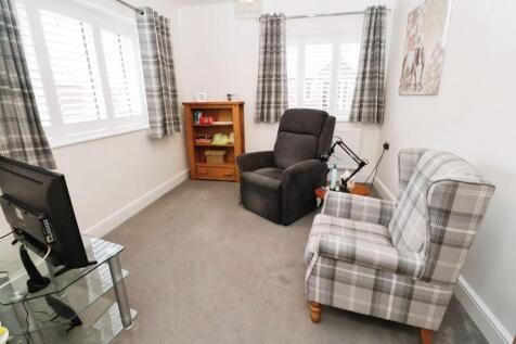 ORCHARD CRESCENT