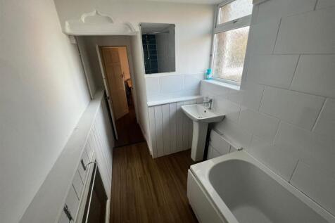 Ground Floor Bathroom
