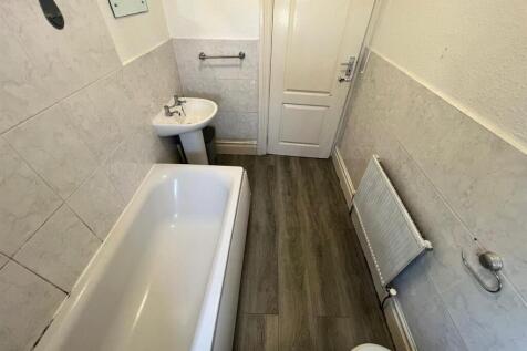 First Floor Bathroom