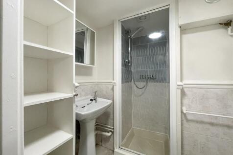 Flat 1_-2.jpg