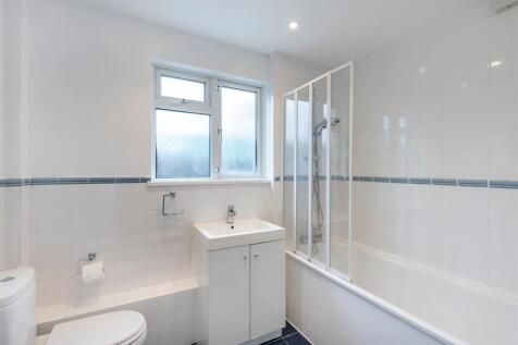 Strickland Row 16 Bath.jpg