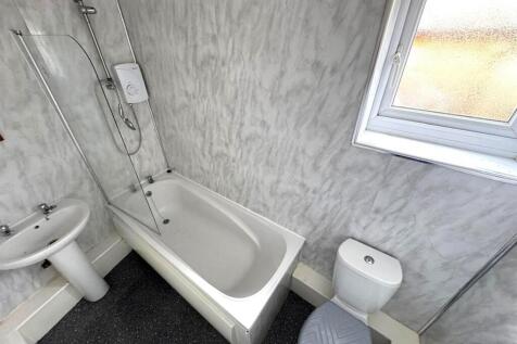 WhatsApp Image 2025-09-18 at 11.59.42 (1) (002).jp