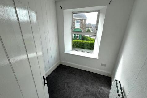 WhatsApp Image 2025-09-18 at 11.59.42 (2) (002).jp