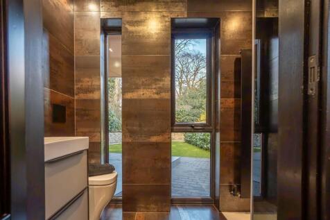 Ground floor shower room