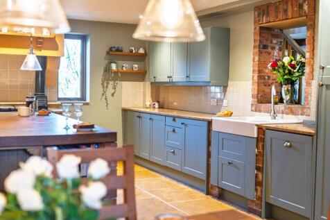 Ample storage and worktop prep space