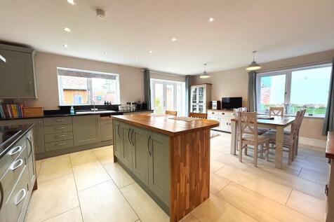 Kitchen Two.JPG