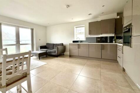 Open Plan Kitchen: