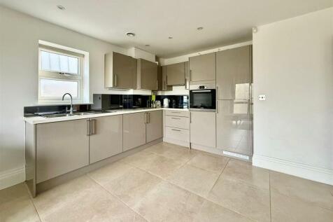 Open Plan Kitchen:
