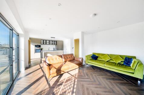 Reception Room/Open Plan Kitchen/Diner: