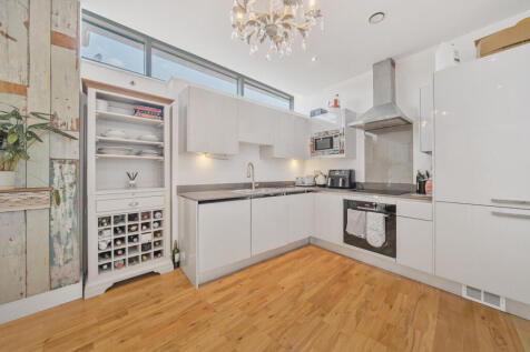 1294729-20-682749...