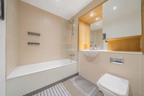 1294729-29-682749...