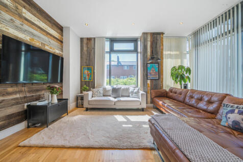 1294729-10-682748...