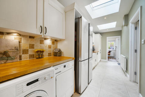 11-681b7292d6771-...