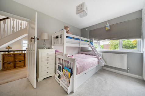 16-681b72b566bac-...