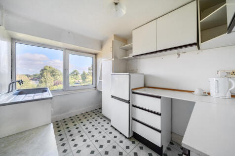 1347146-5-68b6acd...