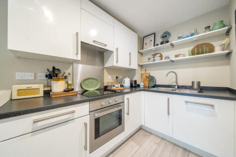 1371970-12-68fa05...