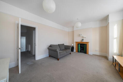 1386544-10-692eba...