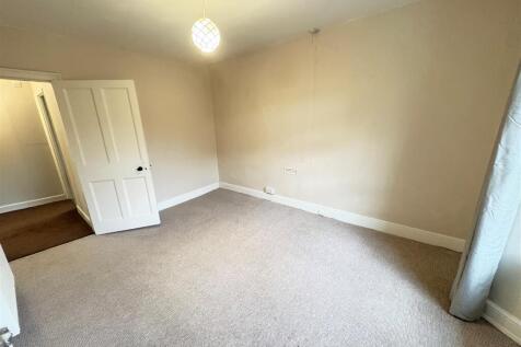 bedroom beers v4.jpg