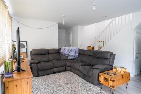 7 Kings Row, Honiton-4.jpg