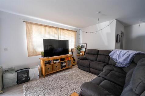 7 Kings Row, Honiton-5.jpg