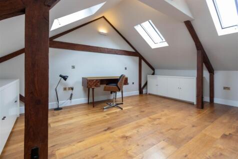 Bedroom 5 - Study room.jpg