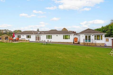 79946_23 Kings Road Bramhope (32).jpg