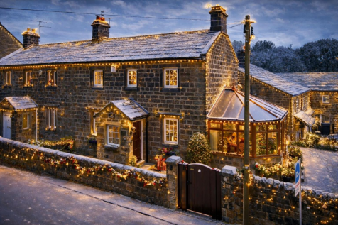 Gill Lane Festive.png