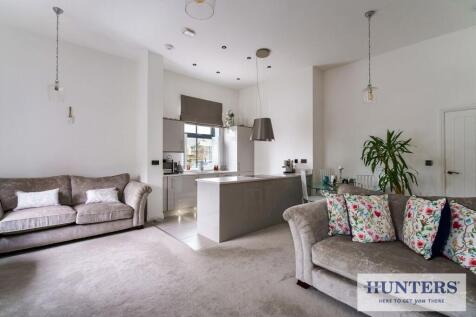 97050_Flat 2 73 Dyehouse Walk Yeadon  (3) - Copy_l