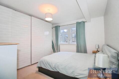 6eaed540-92822_YEASP206453_IMG_11_0000_max_656x437